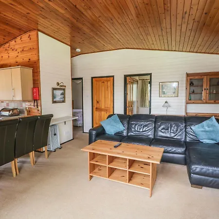 בית נופש Elm Lodge-oak, Grange-over-sands Grange-over-Sands